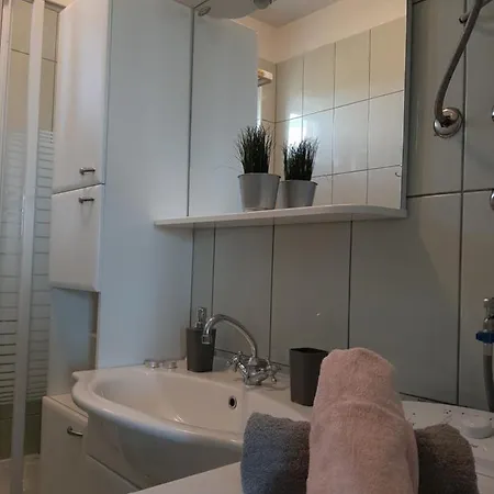 Apartamento Nozret Paljuv